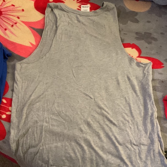 Pink vs - Picture 8 of 9